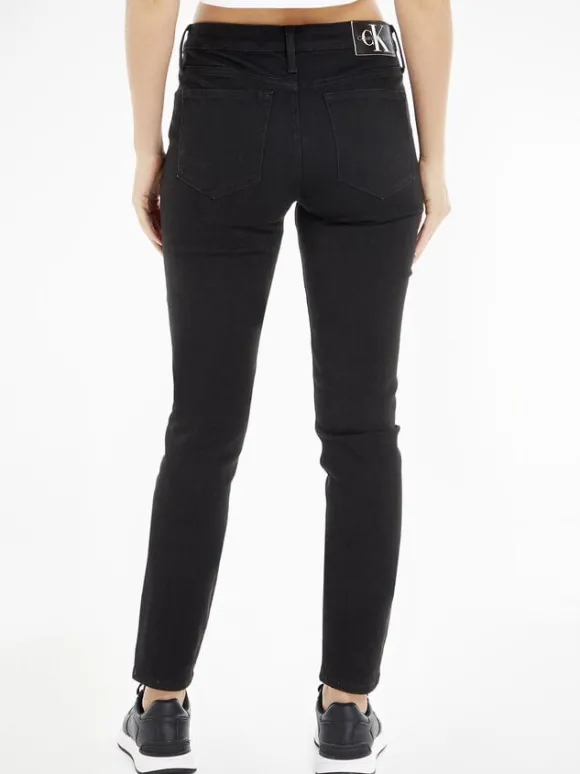 MID RISE SKINNY