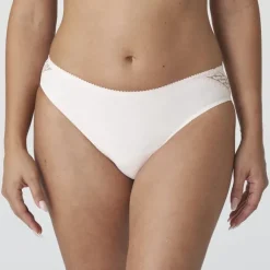 Montara rio briefs