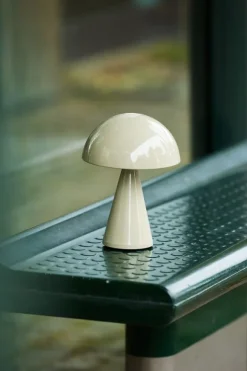Mush Portable Lamp Light Sand