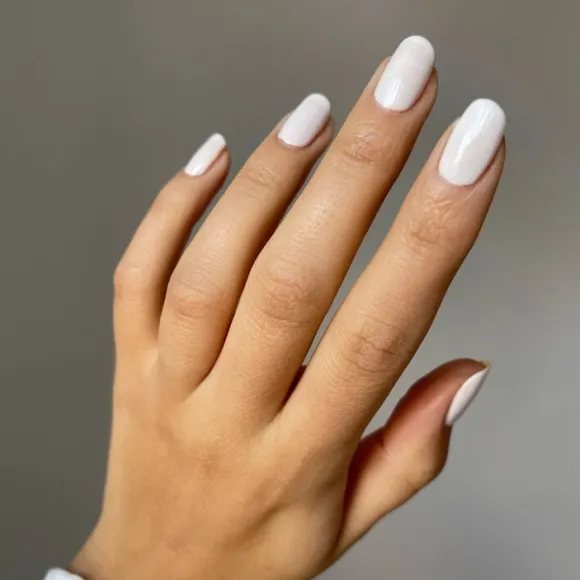 NAILBERRY Almond 15 ml