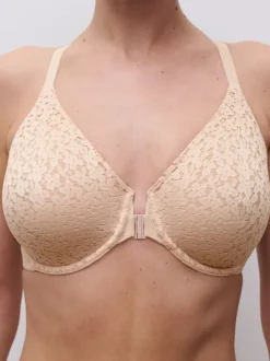 Norah Covering molded front closure bra