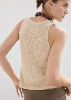 Openwork knitted waistcoat