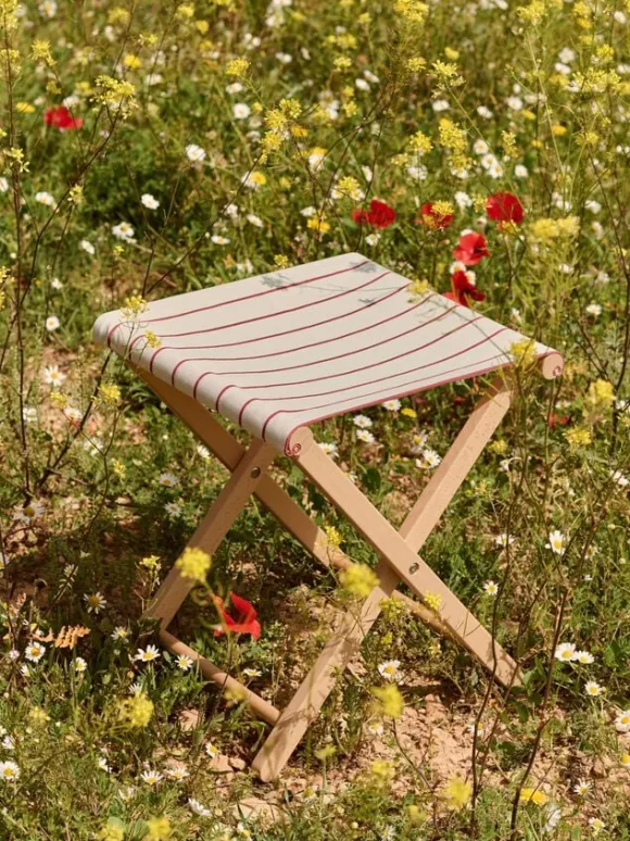 Outdoor Market Folding Stool - Beige with red stripe -