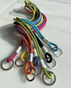 Pantone KEY CHAIN LONG Ultra Violet 18-3838 COY18