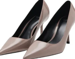 Patent leather pointed-toe court sh