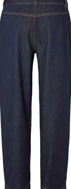 1008PBOAnera jeans