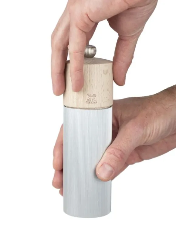 Pepparkvarn Line 18 cm Grafit Aluminium/Bok
