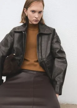 Perkins-neck sweater with button