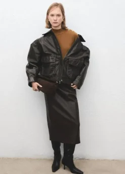 Perkins-neck sweater with button