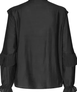 Phungmd shirt