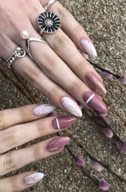 Poetry, CND VINYLUX