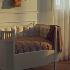 Pointelle knit blanket
