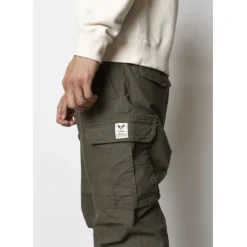 Radar cargo pants