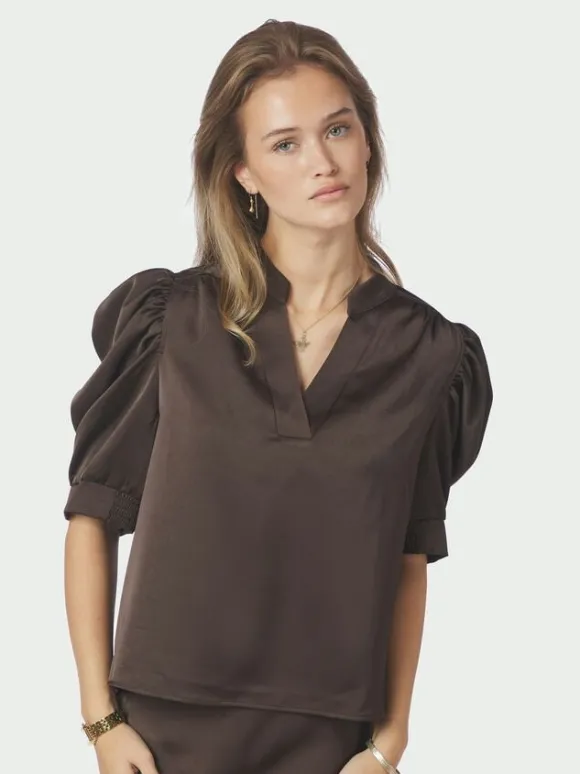 Roella Heavy Sateen Blouse