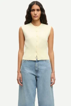 Saanne top 15825