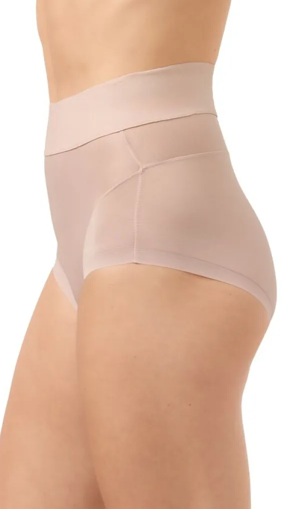 Sheer T. Curve Enhancing Brief -4W2021