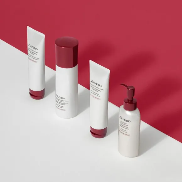 SHISEIDO Defend Complete cleansing microfoam 180 ML