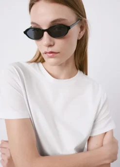 Short-sleeved cotton t-shirt