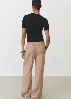 Short-sleeved fine-knit sweater