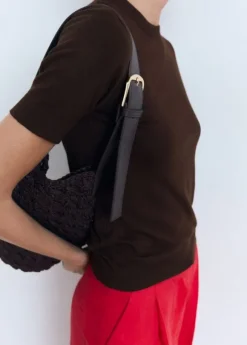 Short-sleeved fine-knit sweater