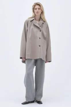 Short Wide Jacket