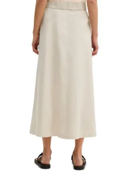 Skirt, casual A-line style, midi le