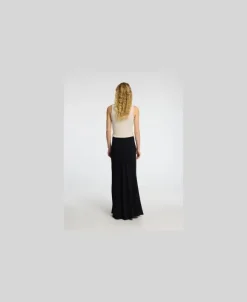 SLFANNA U-NECK TANK TOP NOOS