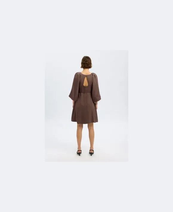 SLFLAURINA 3/4 SHORT OPEN BACK DRES