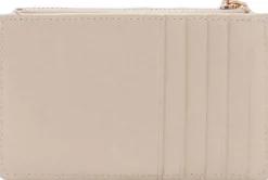 Small quilted wallet