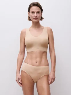 SoftStretch Padded Top