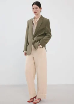 Straight suit jacket with lapel poc