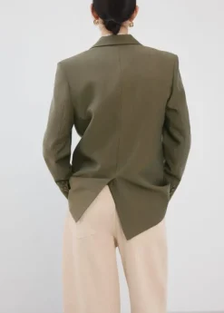 Straight suit jacket with lapel poc