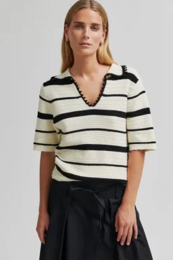 Susi Knit Collar