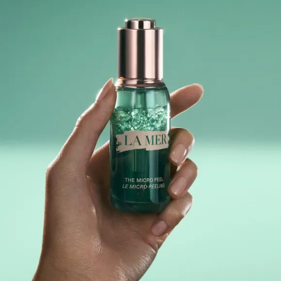 The Micro Peel Facial Peeling