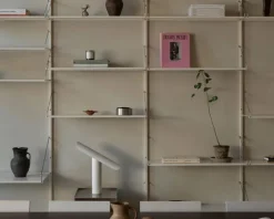 T-Lamp | White