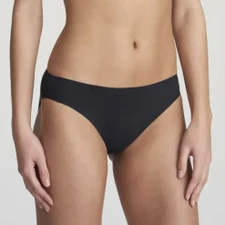 Tom rio briefs
