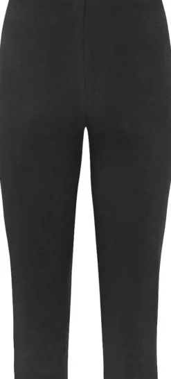 Trackermd capri pants