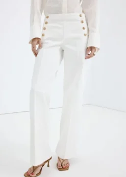 Wide-leg jeans with side buttons
