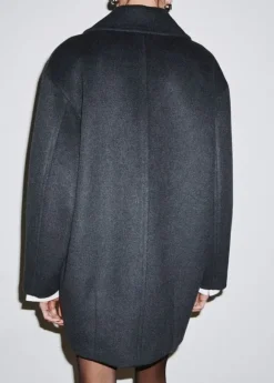 Wool-blend coat with button fasteni