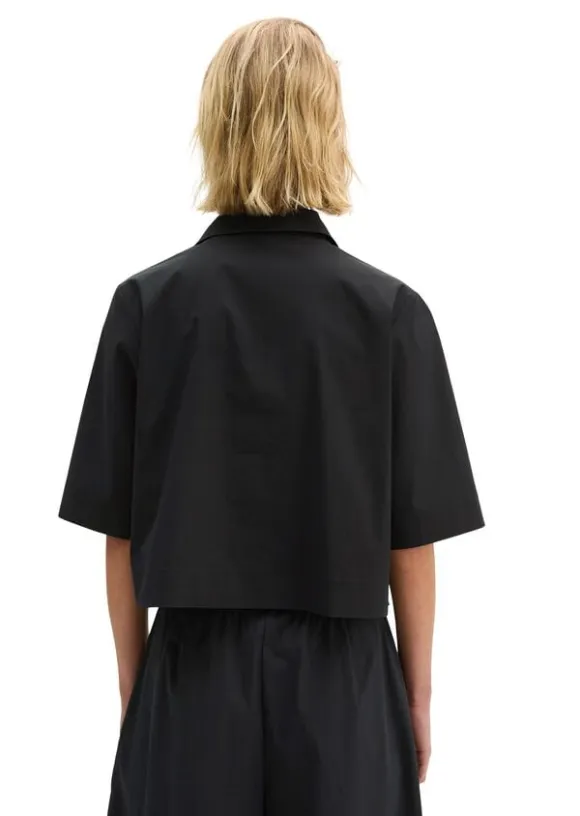 Woven Blouses Shortsleeve