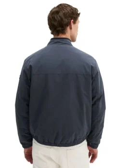 Woven Outdoor Jackets