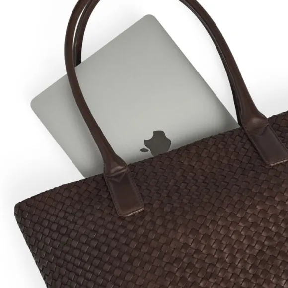 Wrenmbg Shopper, Weave