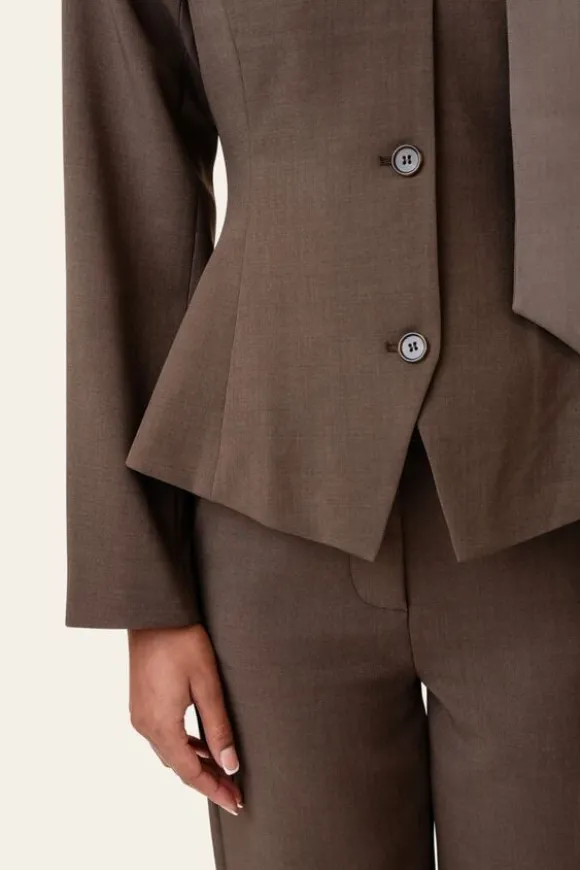 YaraIC Blazer