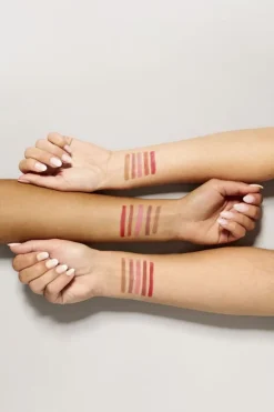 Zarko Beauty by Oli Lip liner
